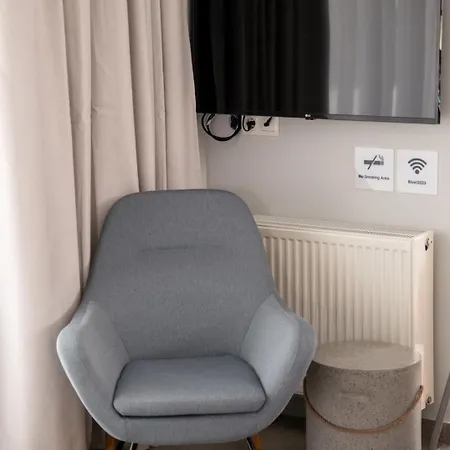 Eugea Apartament *